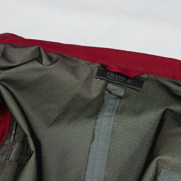 PRADA SPORT BURGUNDY JACEKT WITH REMOVABLE SLEEVES - Picture 9 of 13